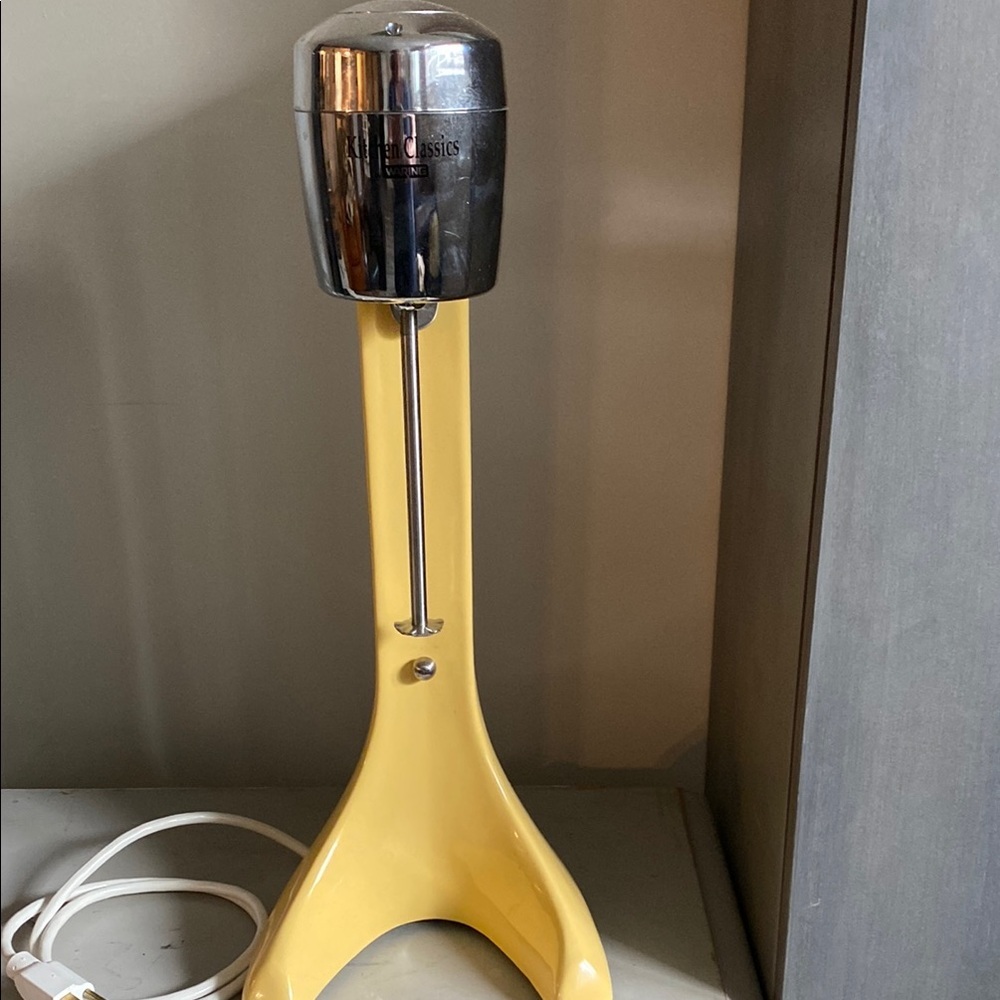 Vintage Yellow Drink Mixer with Silver Top
